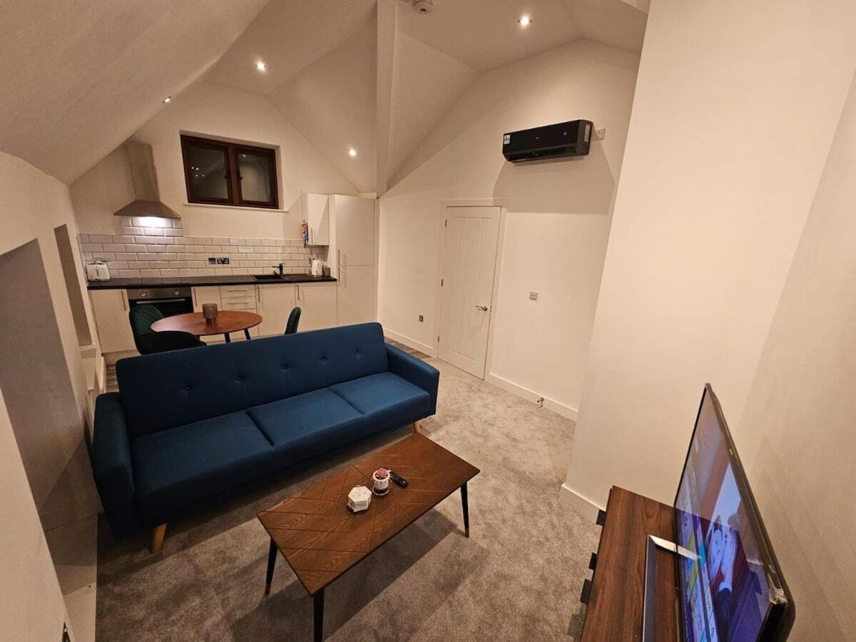 Aparotel Serviced Apartments - Stonehenge, Amesbury Town Centre 客房 照片