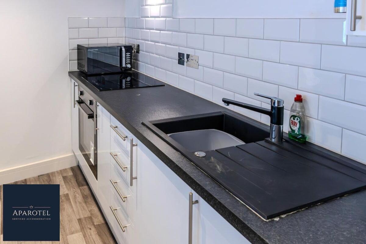 Aparotel Serviced Apartments - Stonehenge, Amesbury Town Centre 客房 照片