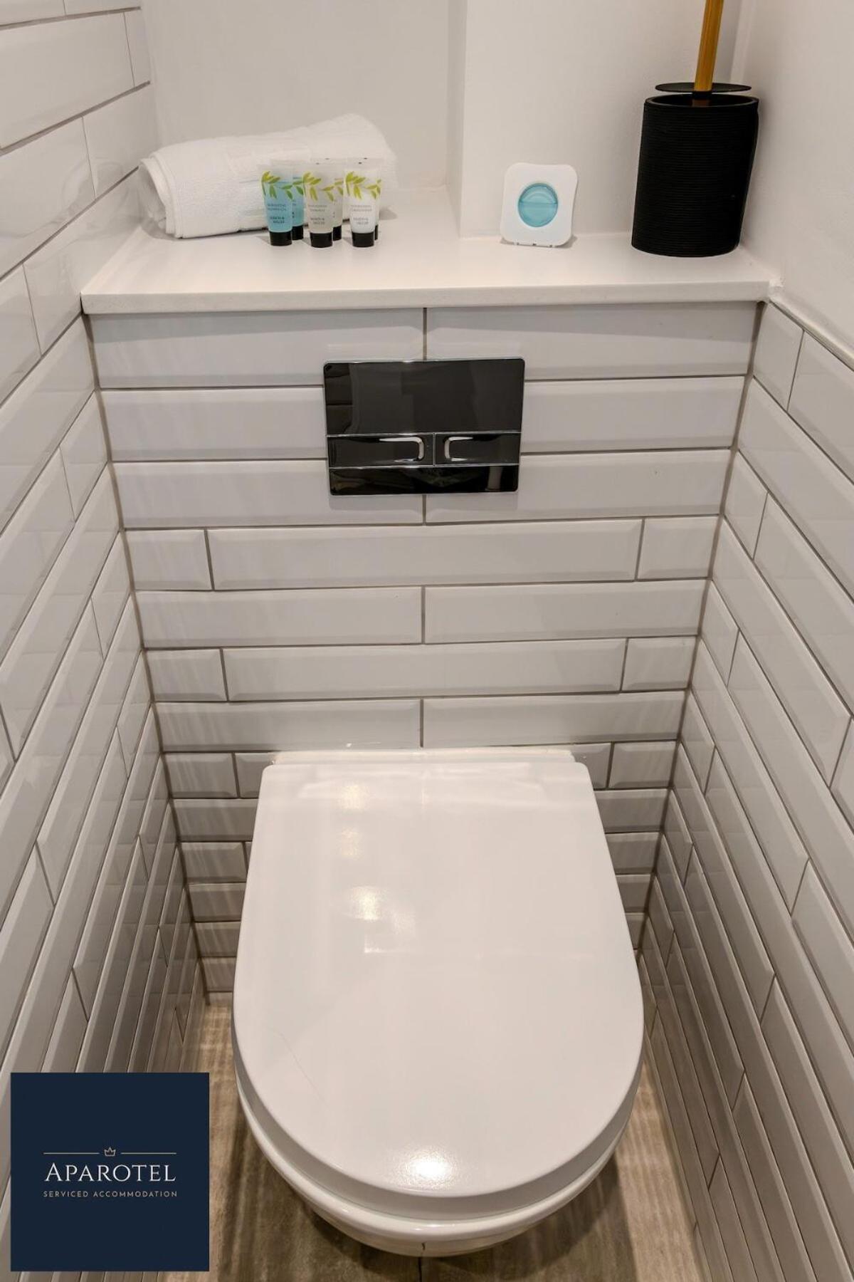 Aparotel Serviced Apartments - Stonehenge, Amesbury Town Centre 客房 照片
